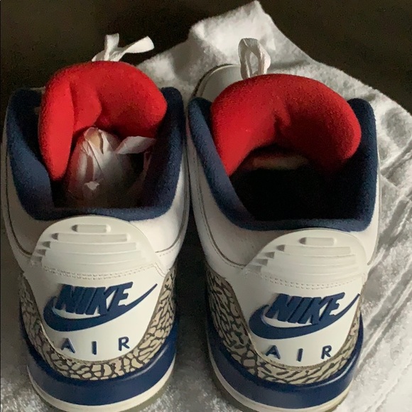 Jordan Other - True Blue OG 3